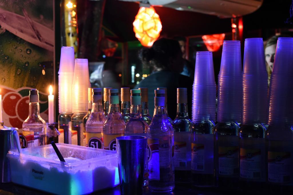 Aquario Pousada Hostel - Night Club イーリャ・グランデ エクステリア 写真